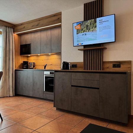 Camping Dreilaendereck Blockhuetten & Apartments Ried im Oberinntal Ngoại thất bức ảnh