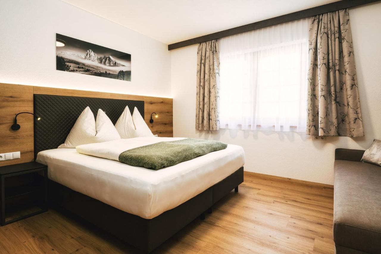 Camping Dreilaendereck Blockhuetten & Apartments Ried im Oberinntal Ngoại thất bức ảnh