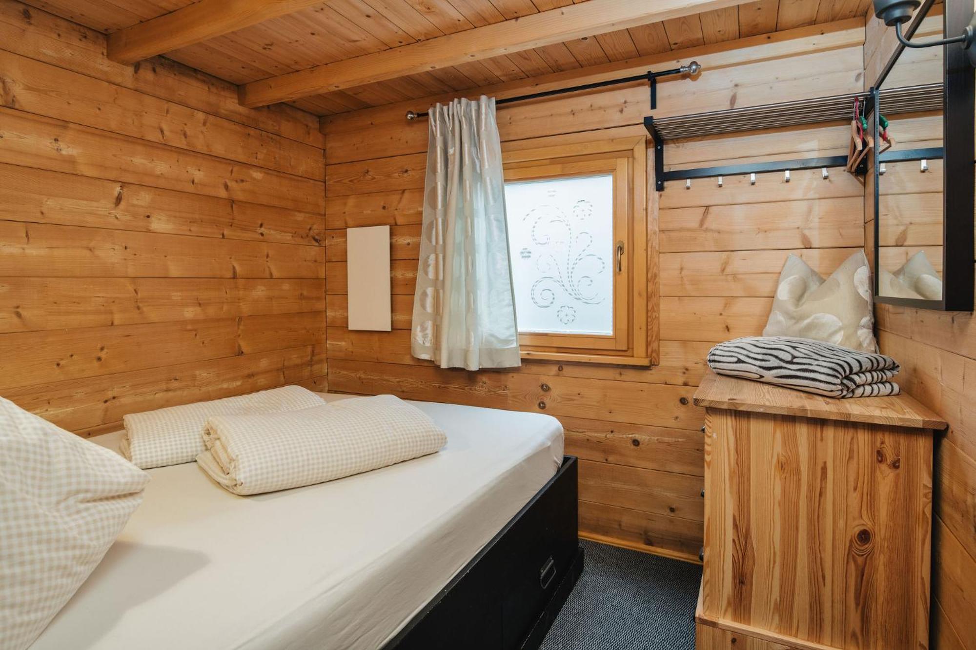Camping Dreilaendereck Blockhuetten & Apartments Ried im Oberinntal Ngoại thất bức ảnh